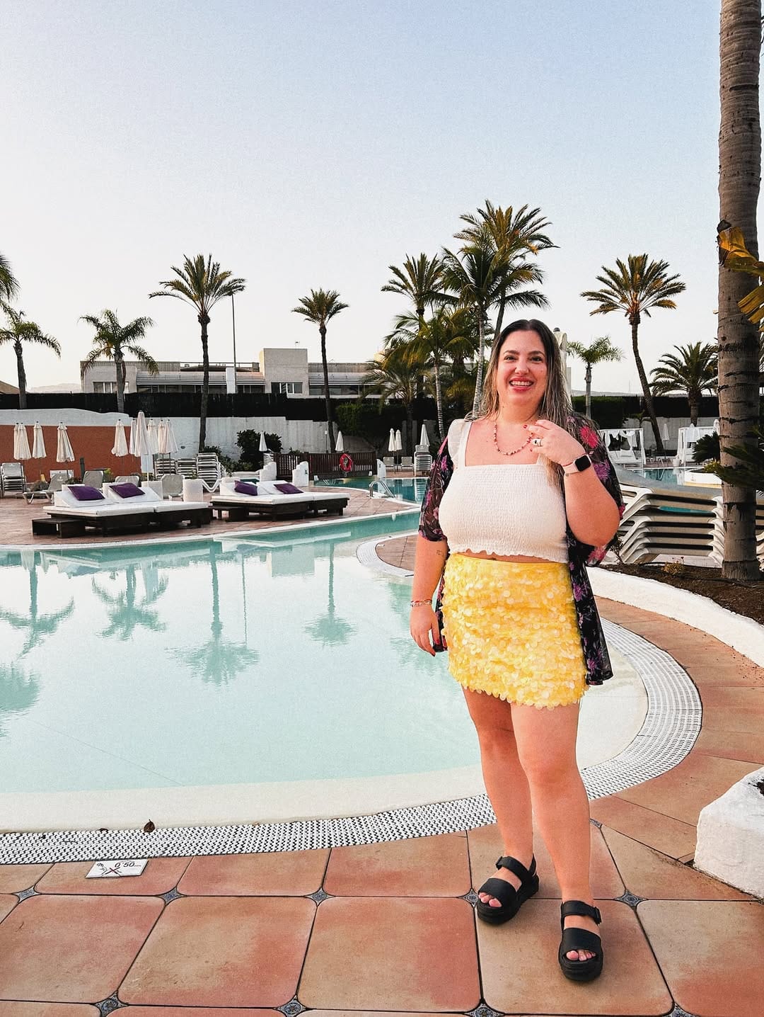 Post 8 by Betsy Saúl on Instagram (carousel)