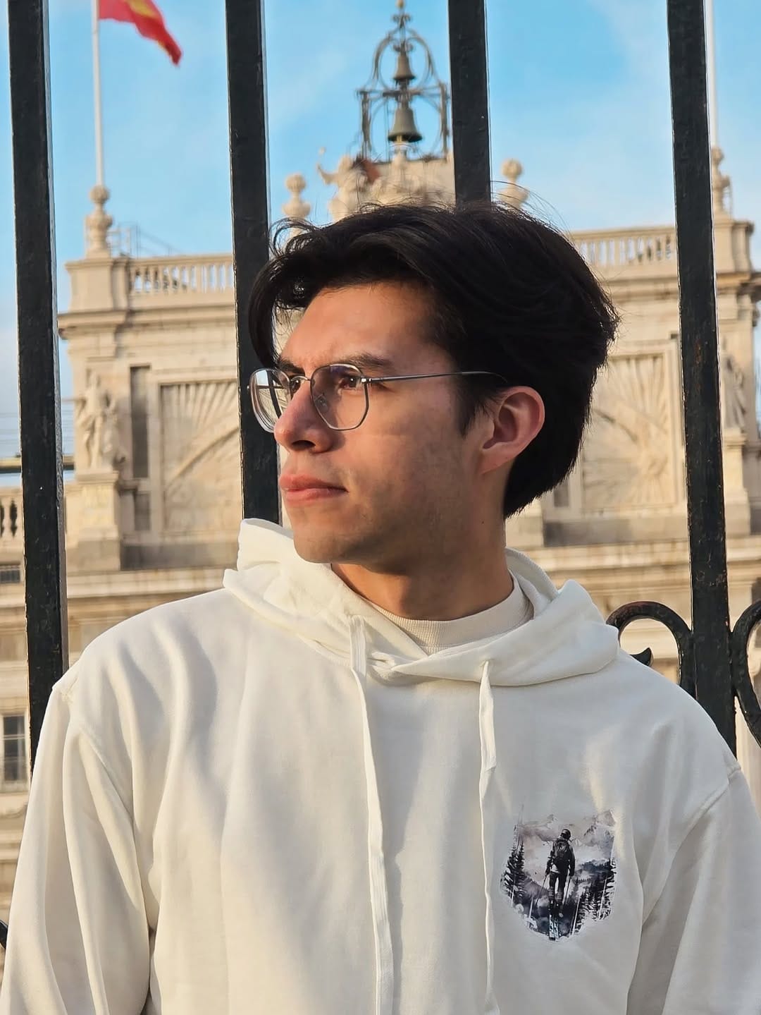 Post 5 by Sebas López R. on Instagram (carousel)