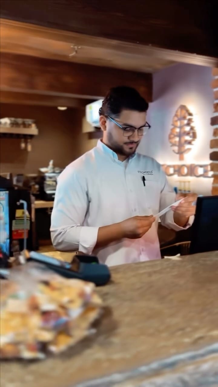 Post 3 by FIT CHOICES®️ on Instagram (video)