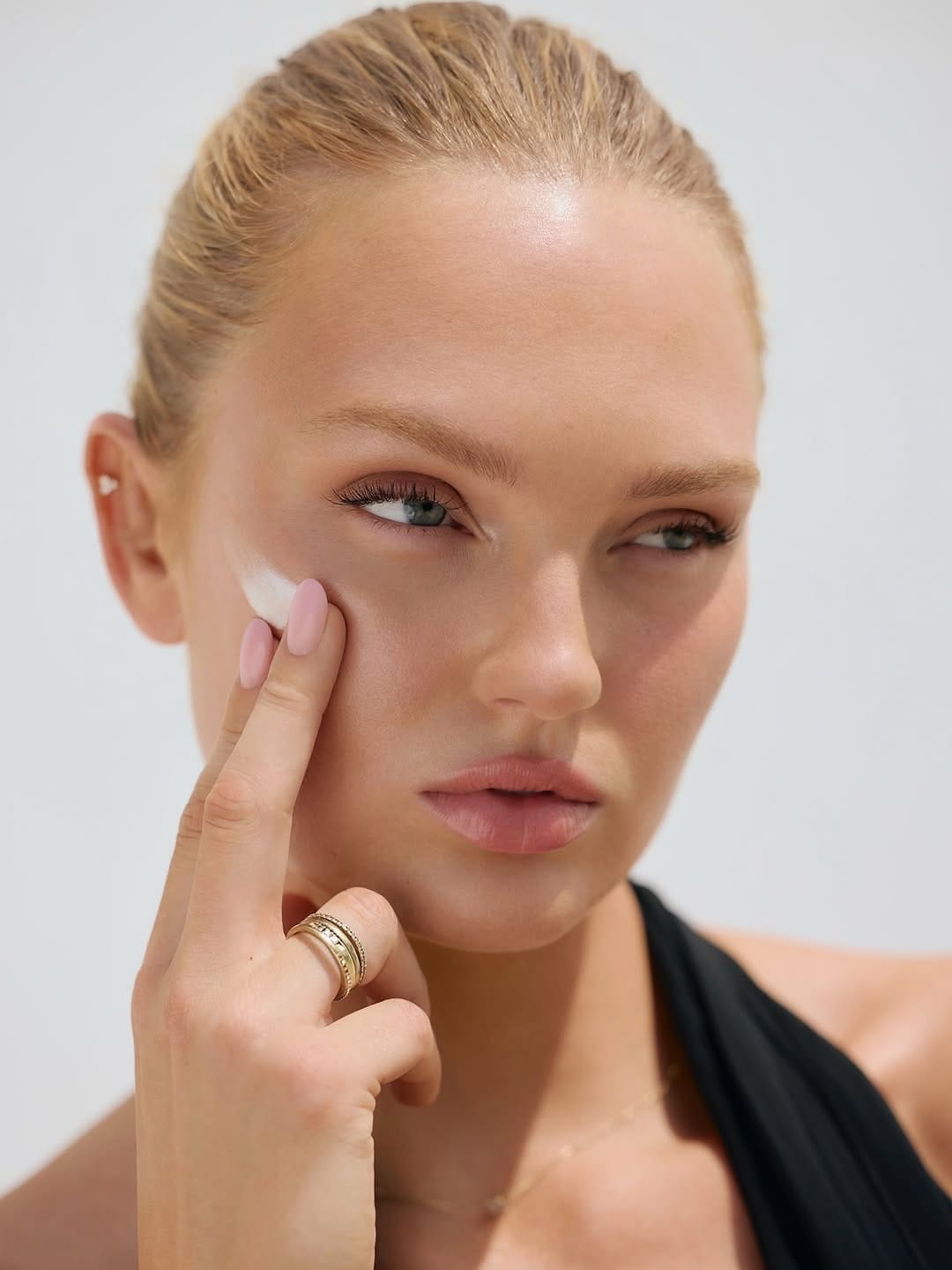 Post 7 by Lauren Buckley Ibiza Makeup on Instagram (carousel)