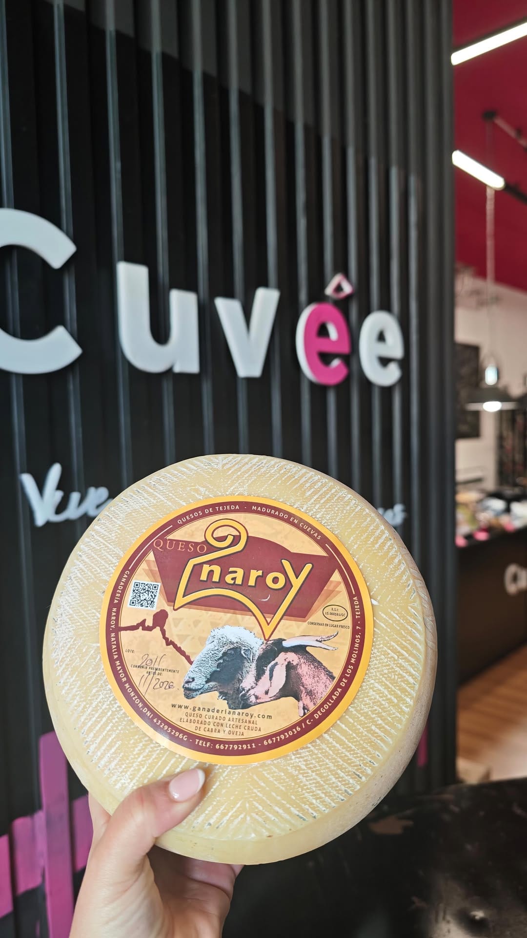 Post 1 by Cuvée Enoteca on Instagram (video)