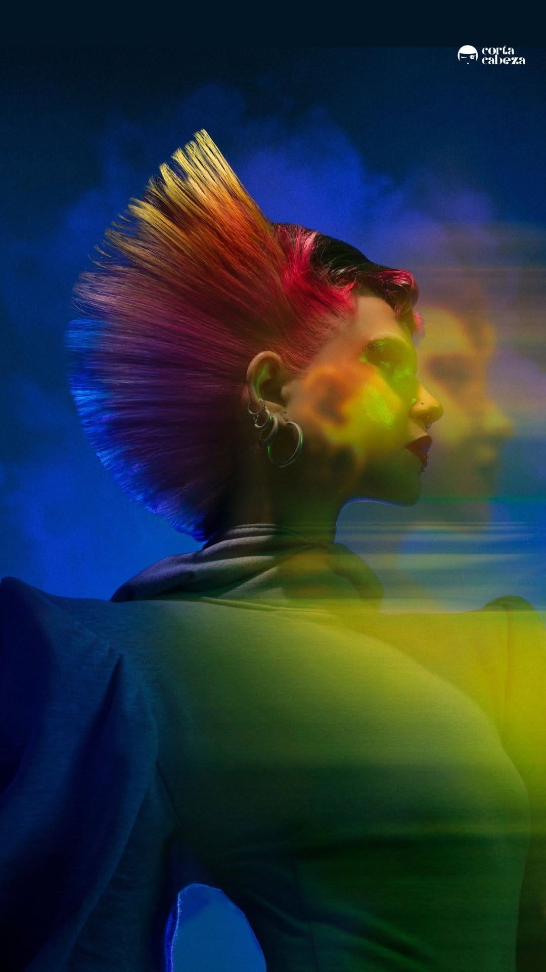 Post 8 by Dani Zuñiga Hair & Make up on Instagram (video)