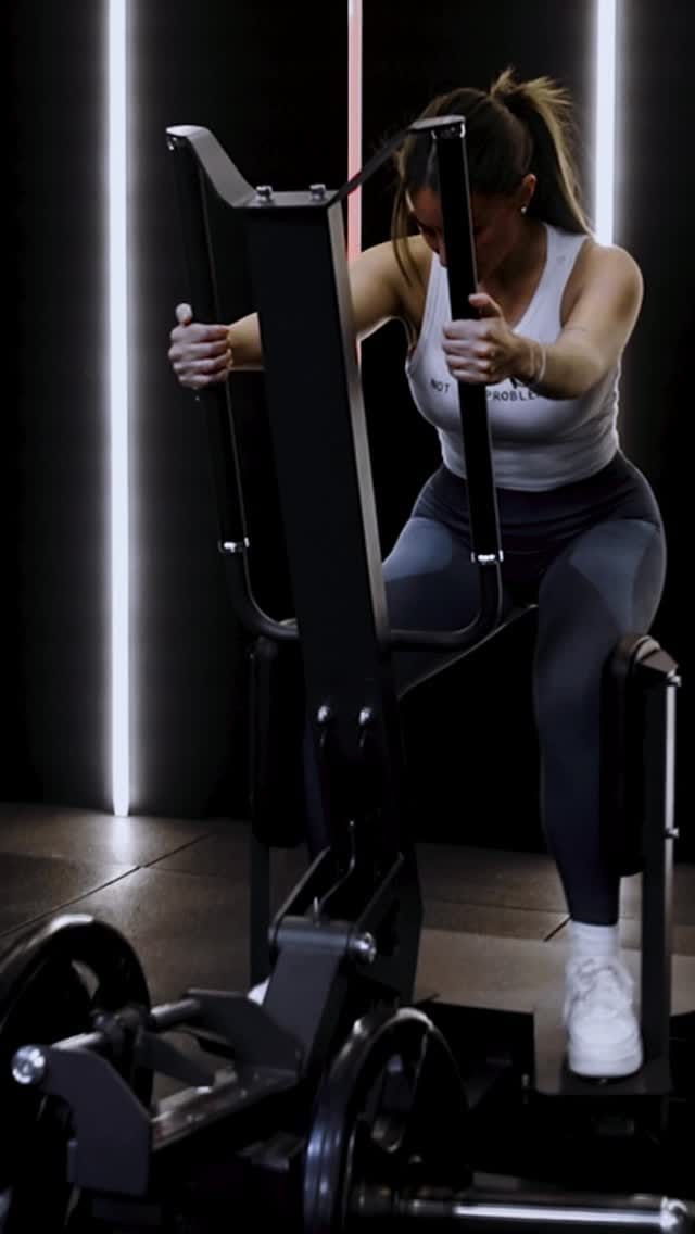 Post 6 by Fit-Maker Sport®️ on Instagram (video)
