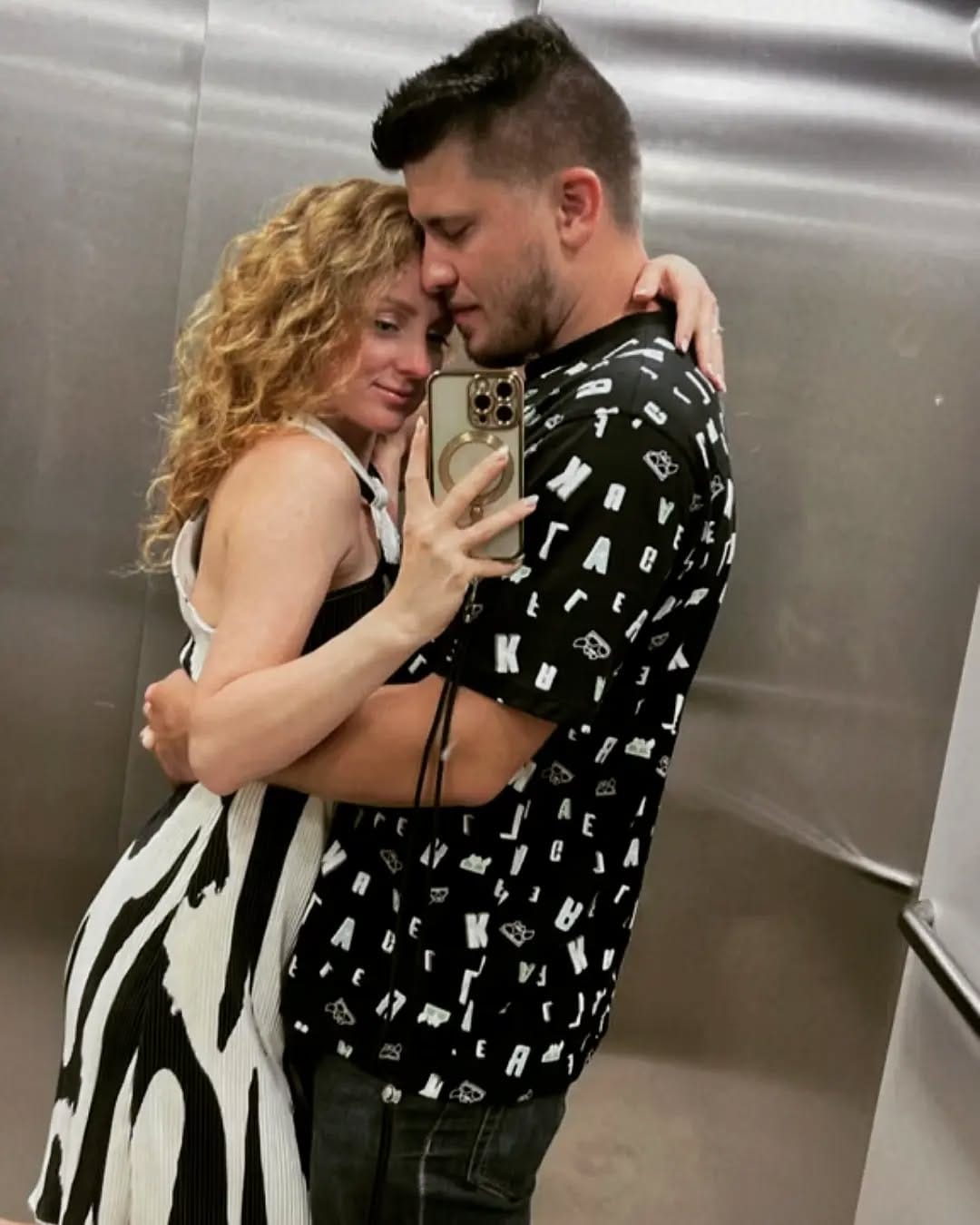 Post 10 by КАТЯ И ВАНЯ ❤️ ФАН-КЛУБ on Instagram (image)