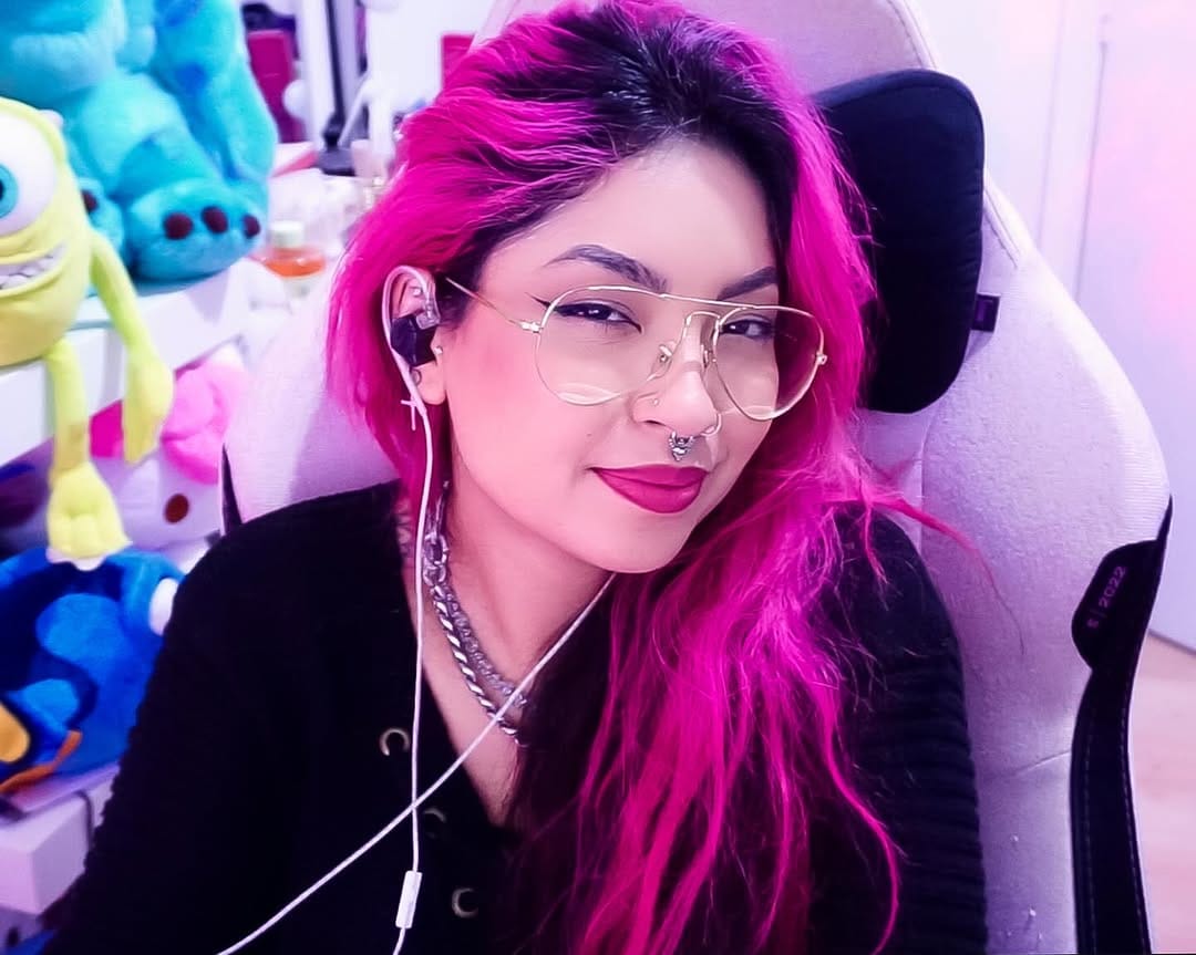 Post 1 by Téia Abe - Blogamer 💋🎮 on Instagram (image)