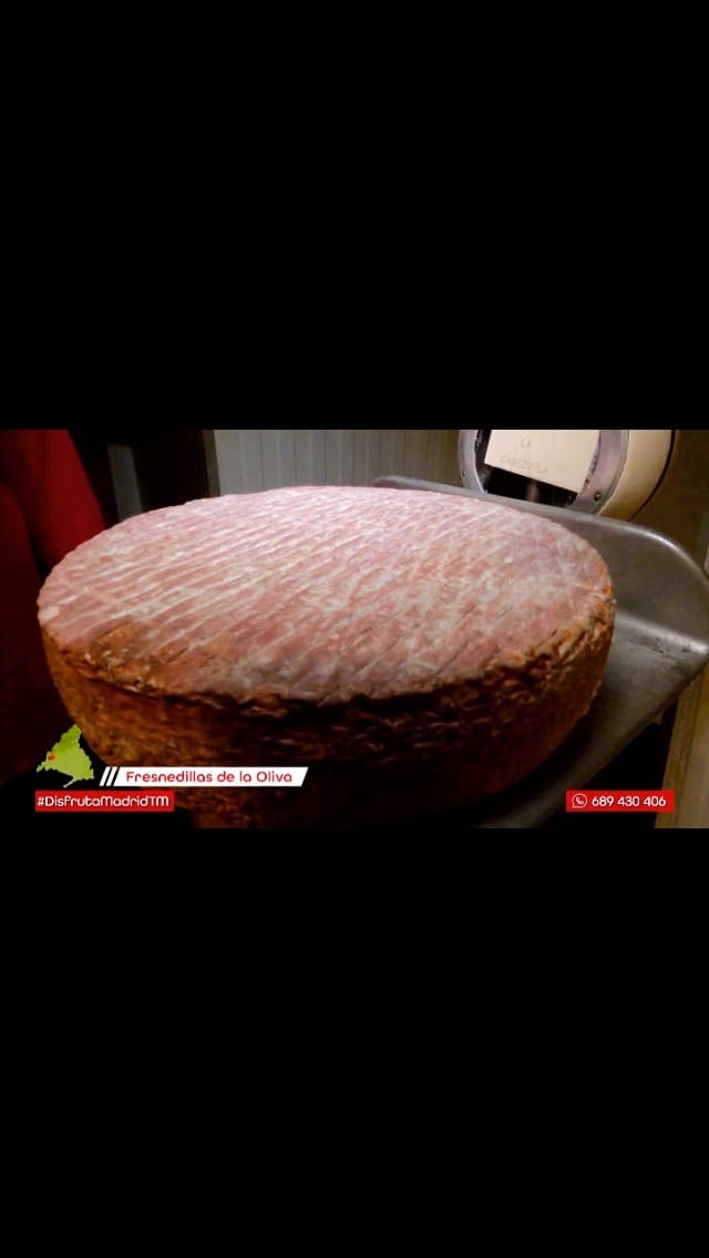 Post 10 by QUESOS LA CABEZUELA on Instagram (video)