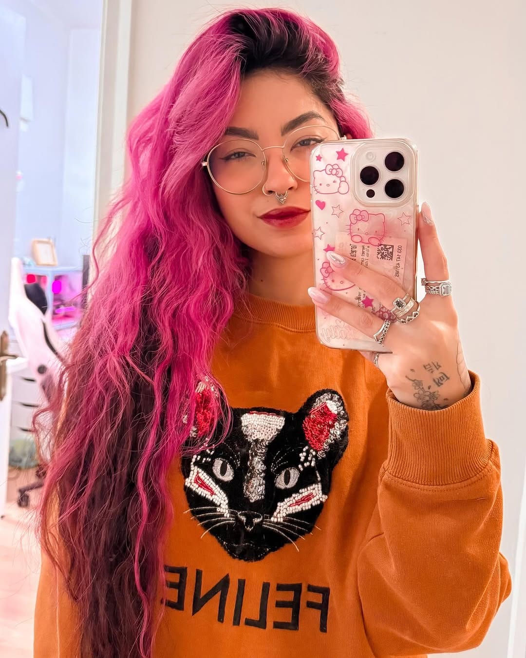 Post 3 by Téia Abe - Blogamer 💋🎮 on Instagram (image)