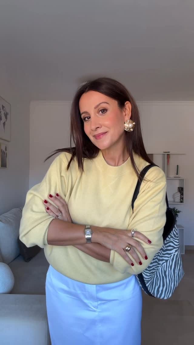 Post 3 by Rocío López on Instagram (video)