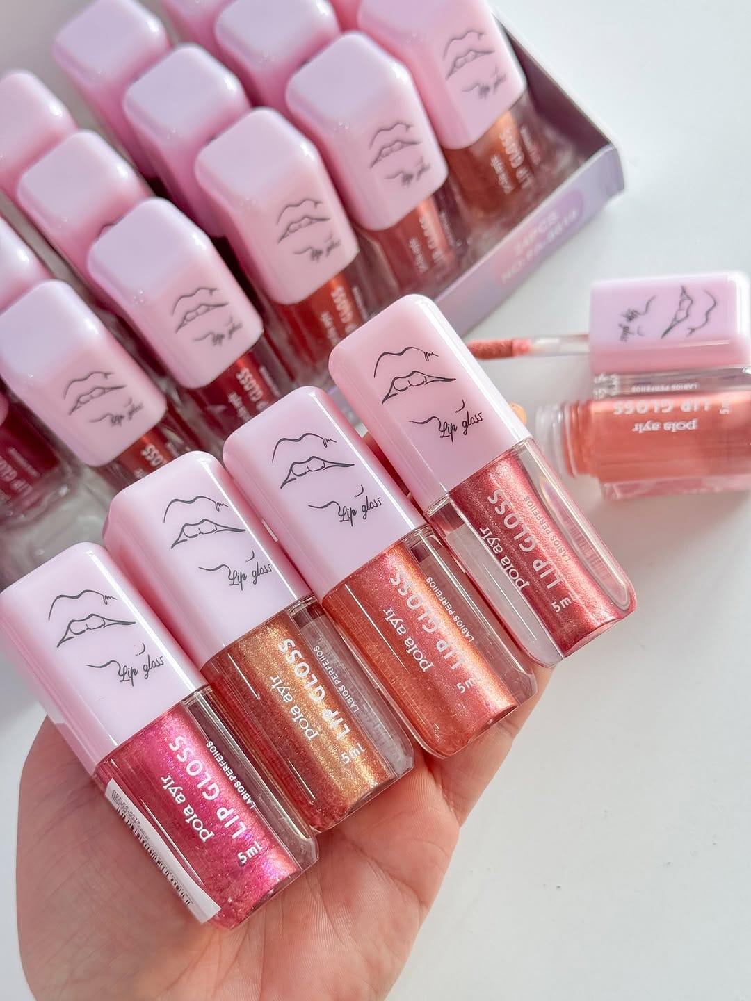 Post 8 by BRANDY MAKEUP SHOP on Instagram (carousel)