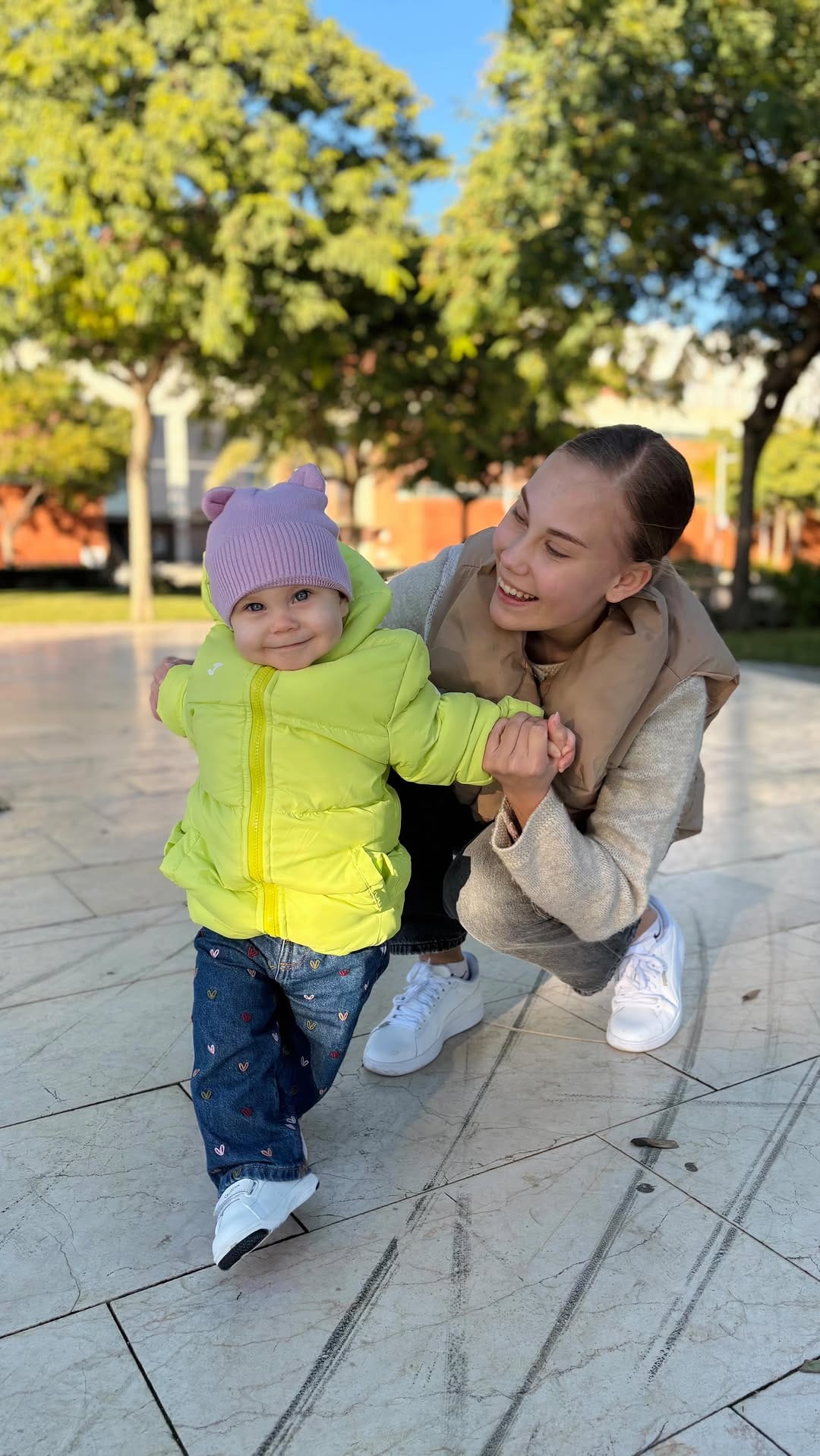 Post 3 by Aleksandra Antonova on Instagram (video)