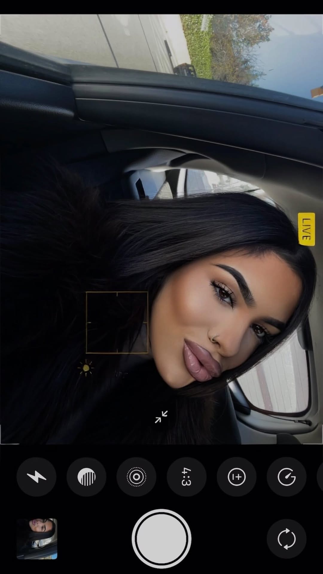 Post 2 by 𝐄𝐒𝐓𝐑𝐄𝐋𝐋𝐀 on Instagram (video)