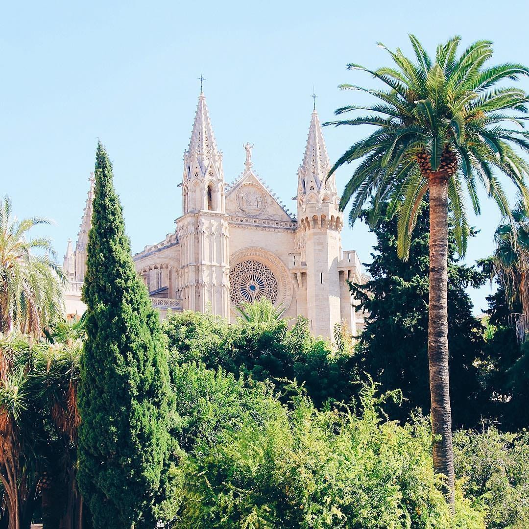 Post 10 by Mallorca Luxury Lifestyle on Instagram (image)