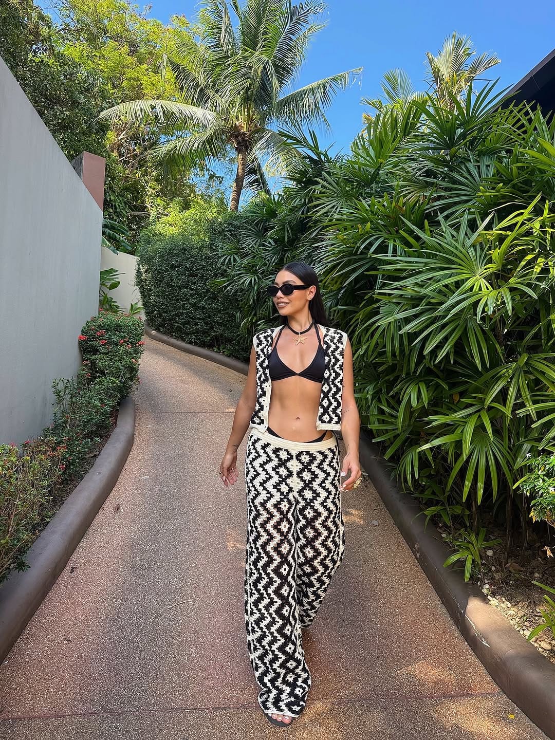 Post 1 by ✨ 𝑱𝒖𝒂𝒏𝒂 𝑽𝒂𝒍𝒆𝒏𝒕𝒊𝒏𝒂 l Beauty & Style creator ✨ on Instagram (carousel)