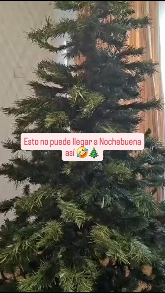 Post 8 by Golosinas SUPERBELEN on Instagram (video)