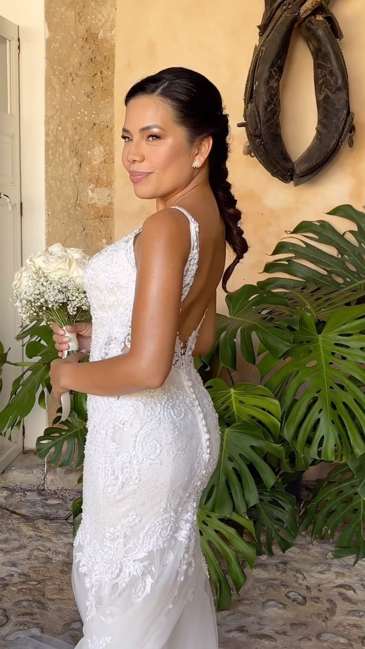 Post 10 by Lia Febres Cordero on Instagram (video)