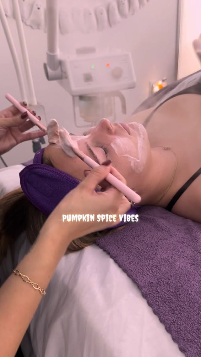 Post 9 by Justine | Santa Clarita, CA Esthetician | Corrective Facials on Instagram (video)