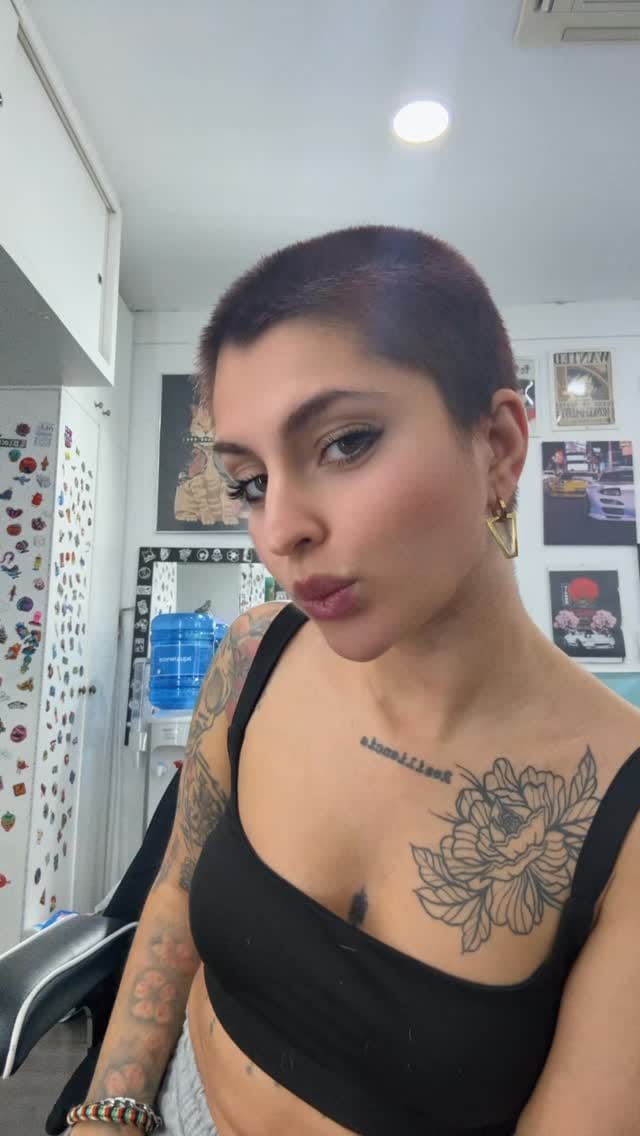 Post 6 by Stefania  Komatsu Barber on Instagram (video)