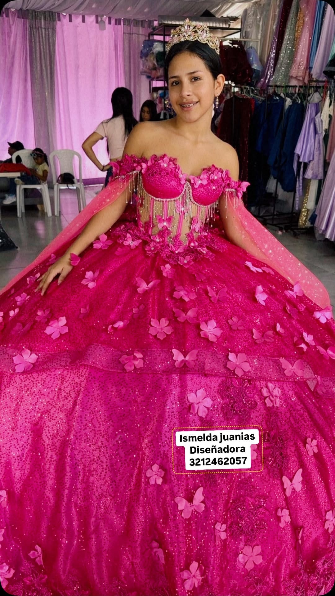 Post 9 by Vestidos de 15 años Ismelda Juanias Diseñadora on Instagram (video)