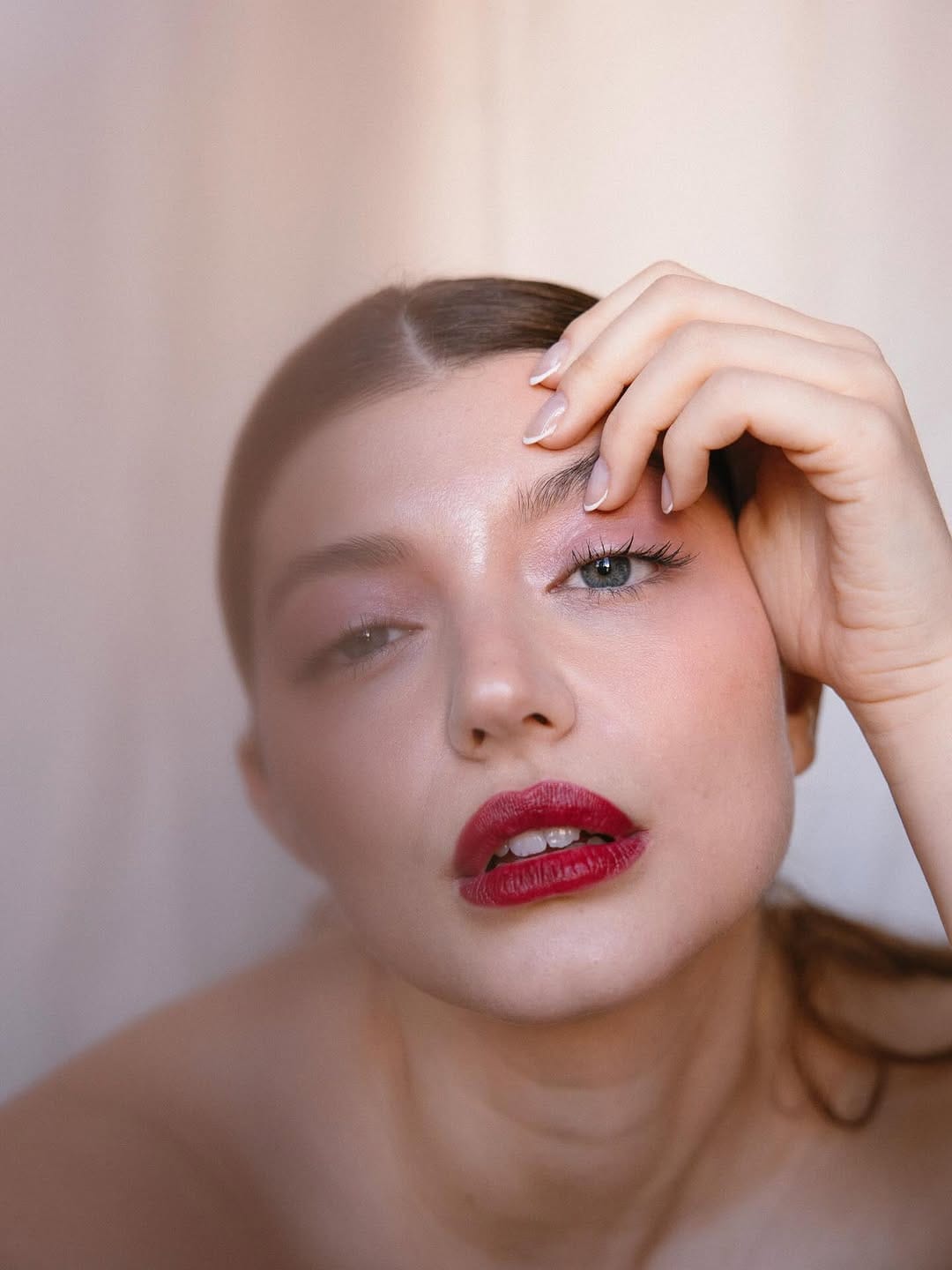Post 1 by LAURA GESTO| BEAUTY ARTIST on Instagram (carousel)