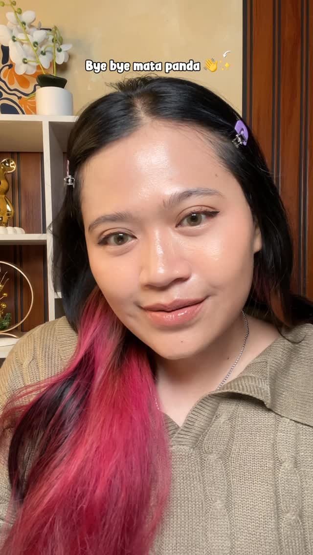 Post 8 by funnyskinfun on Instagram (video)
