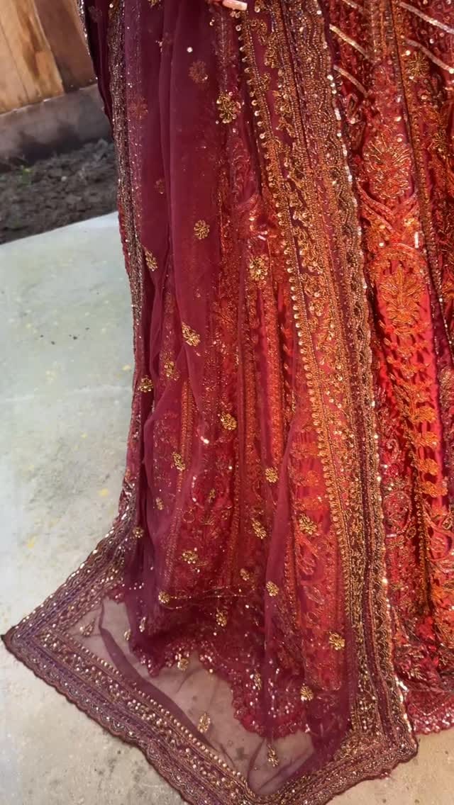 Post 7 by Bridal Makeup artist & hairstylist on Instagram (video)