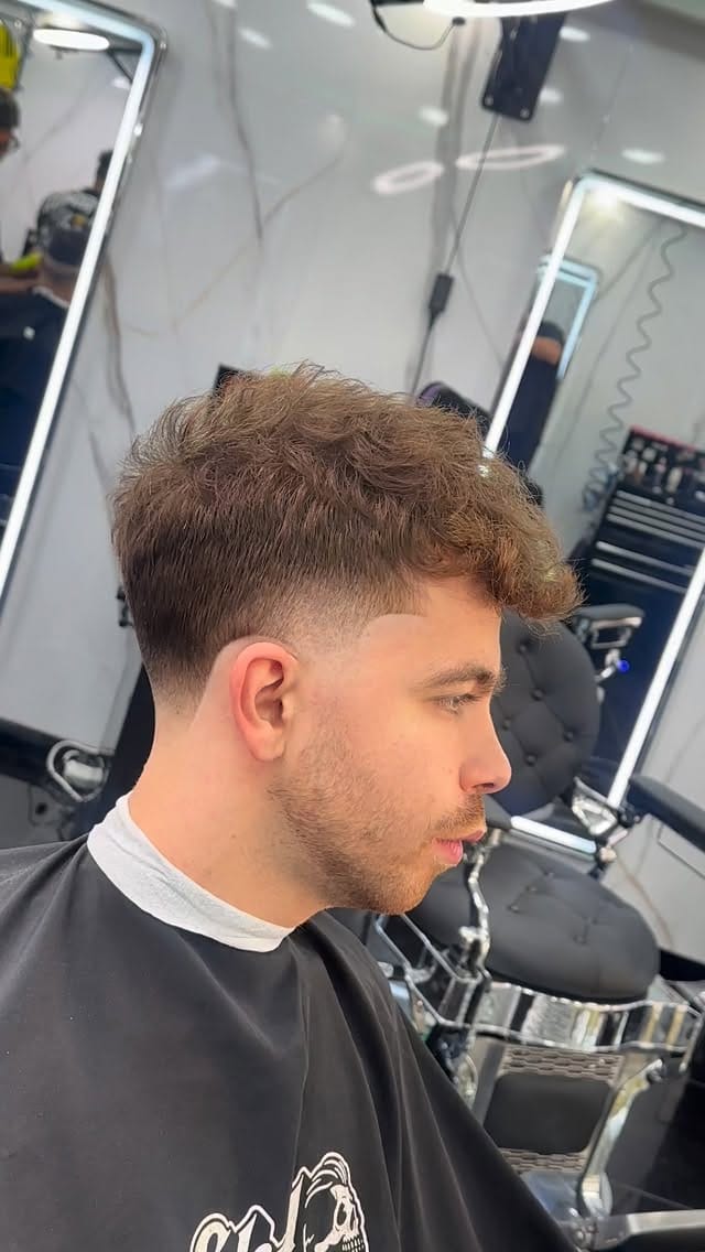 Post 6 by CAESAR on Instagram (video)