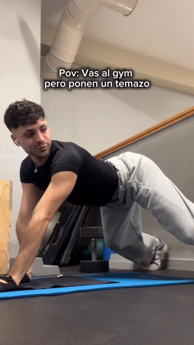 Post 7 by ION ARENAS 🍑👑 on Instagram (video)