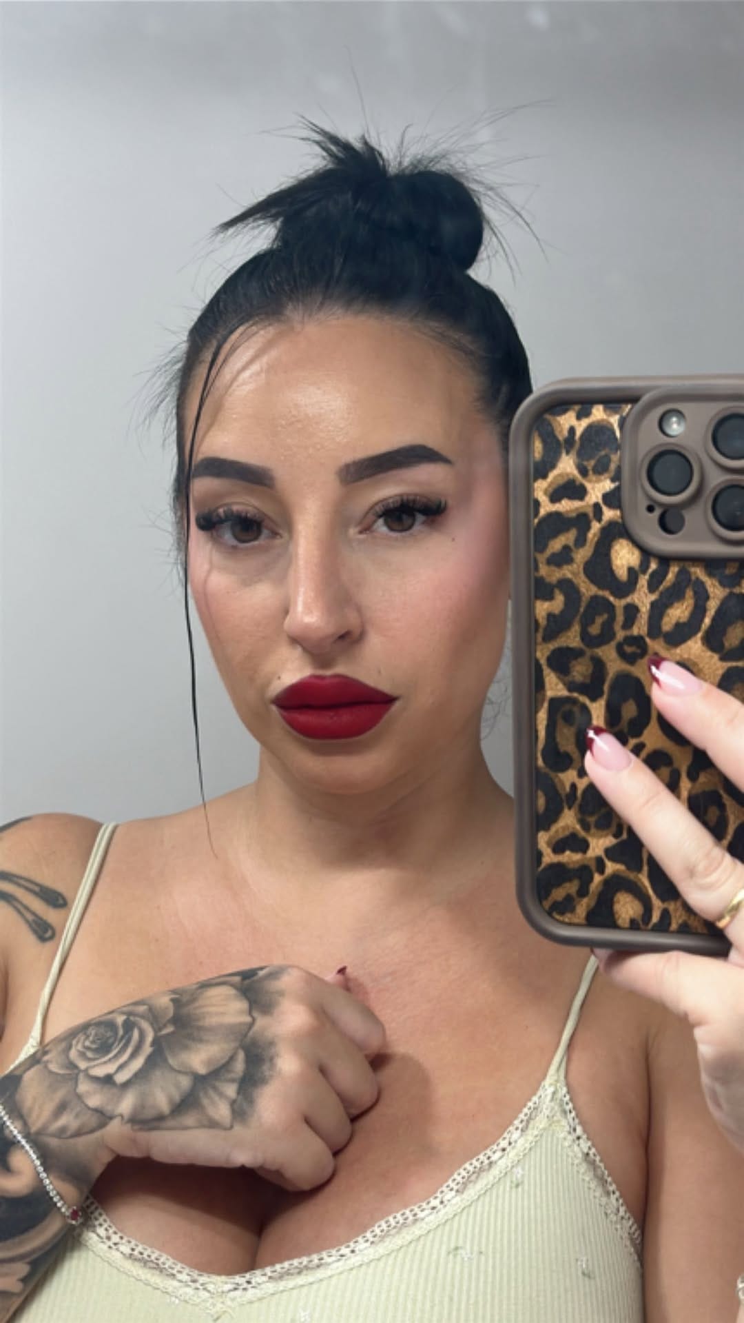 Post 3 by desireé duque milans on Instagram (video)