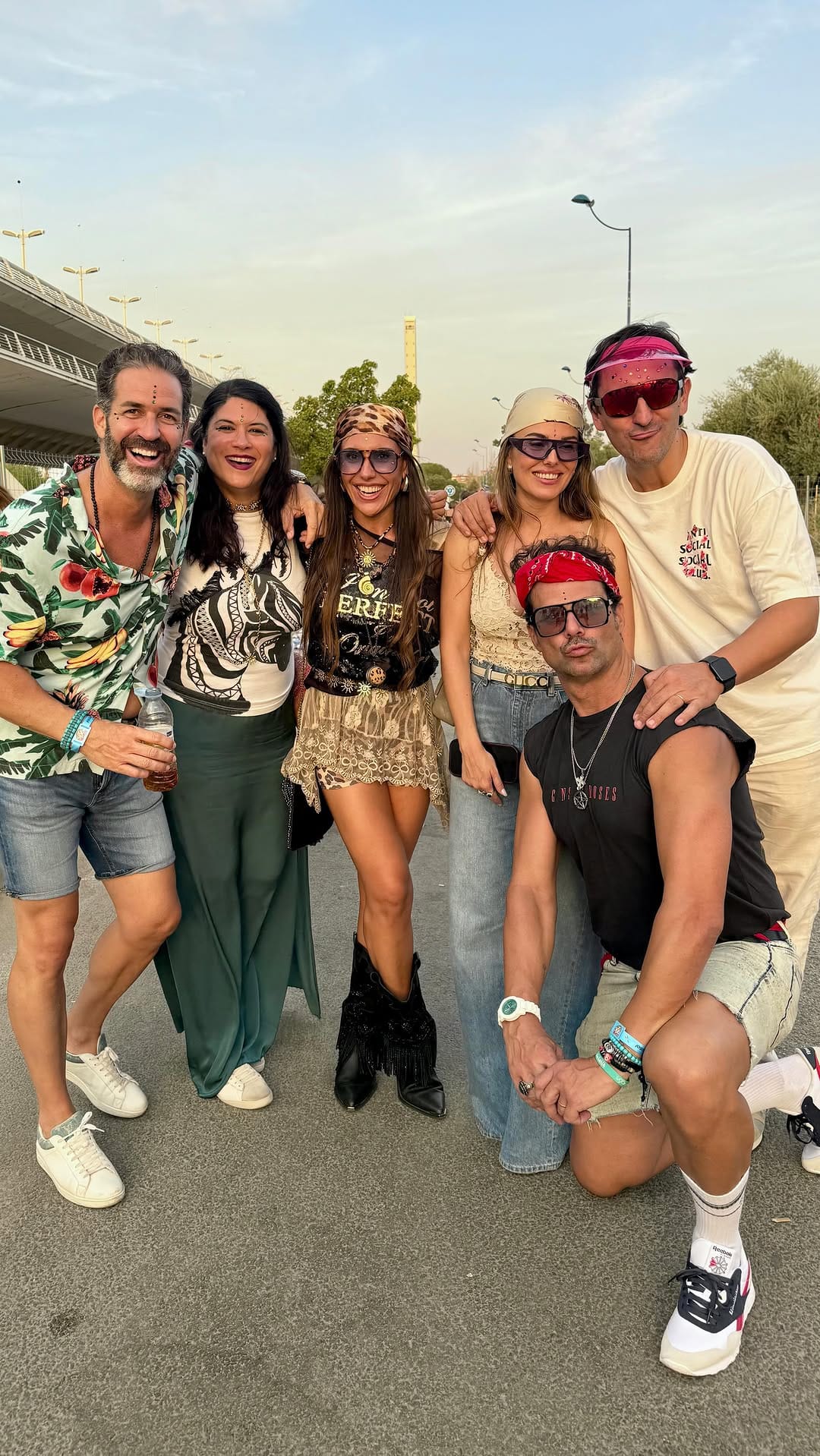 Post 6 by Laura Moreno on Instagram (video)