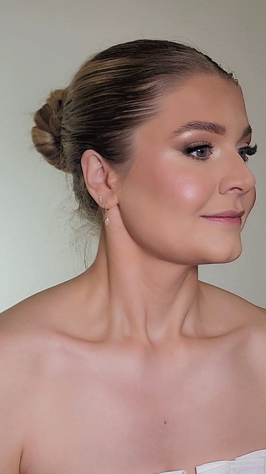Post 10 by Tania Pallares | Makeup Artist | SPAIN, FRANCE, ITALY on Instagram (video)