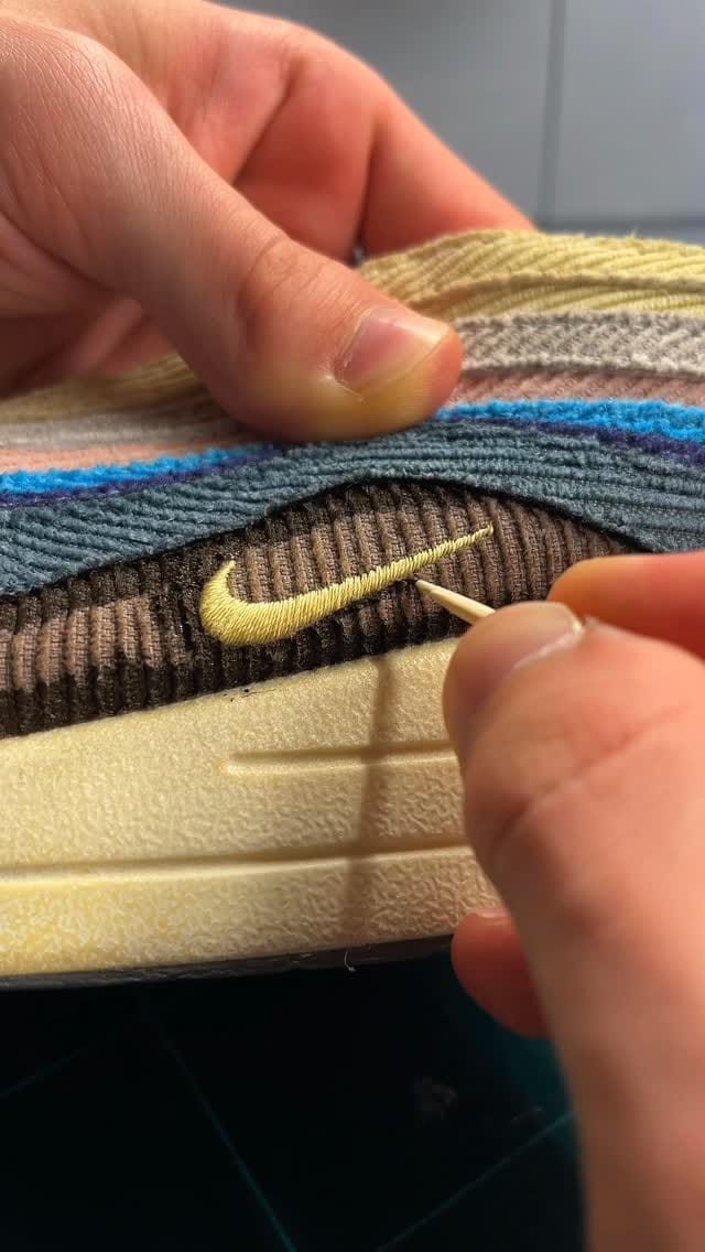 Post 5 by R3STORED on Instagram (video)