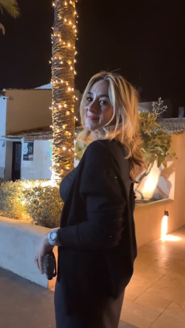 Post 5 by Maria Radu Beauty on Instagram (video)