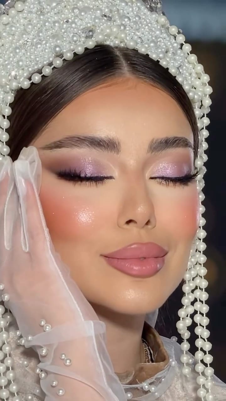 Post 3 by Mahsa Deilami on Instagram (video)