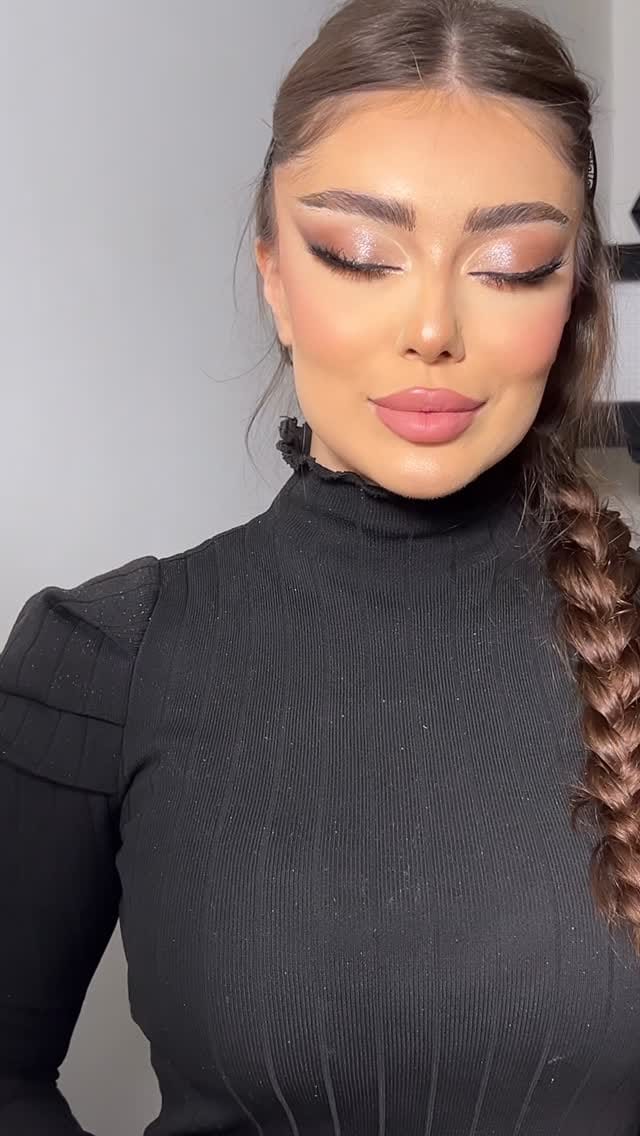 Post 4 by Mahsa Deilami on Instagram (video)