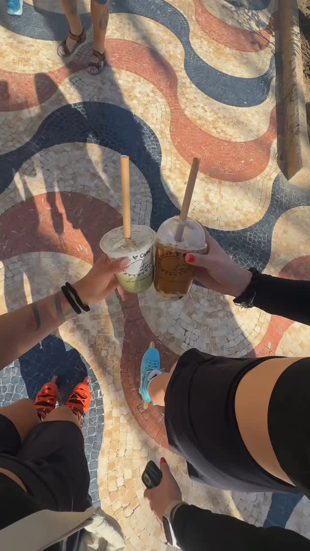 Post 6 by Cutea Bubble Tea on Instagram (video)