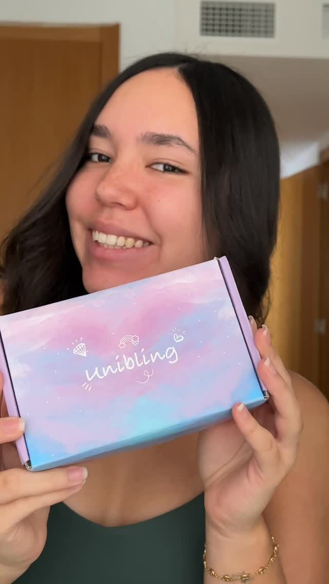 Post 1 by Ibri Díaz | Beauty Content Creator | Maquilladora on Instagram (video)
