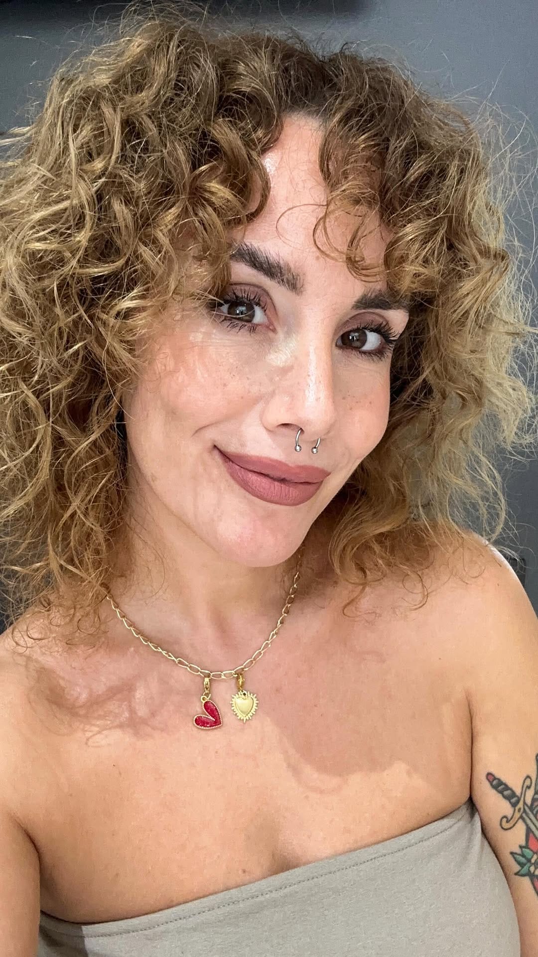 Post 6 by Carmen Marsev on Instagram (video)