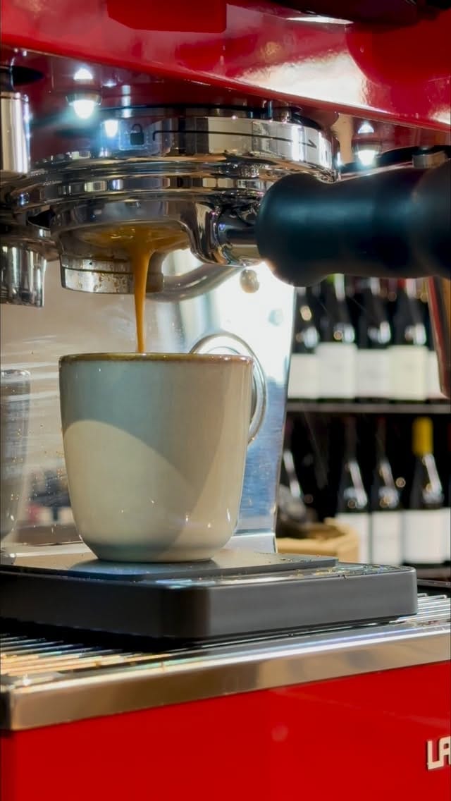 Post 3 by LaTintoreria Vinoteca on Instagram (video)