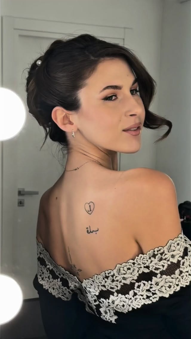 Post 1 by Claudia Zambello on Instagram (video)