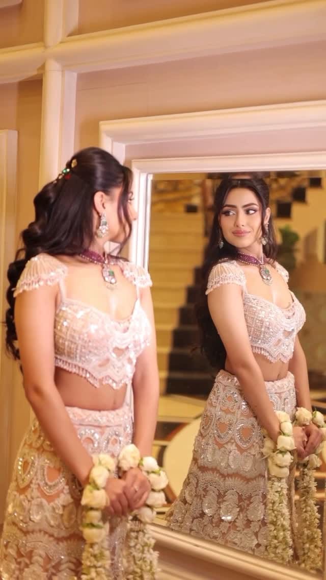 Post 7 by Eram Fatma on Instagram (video)