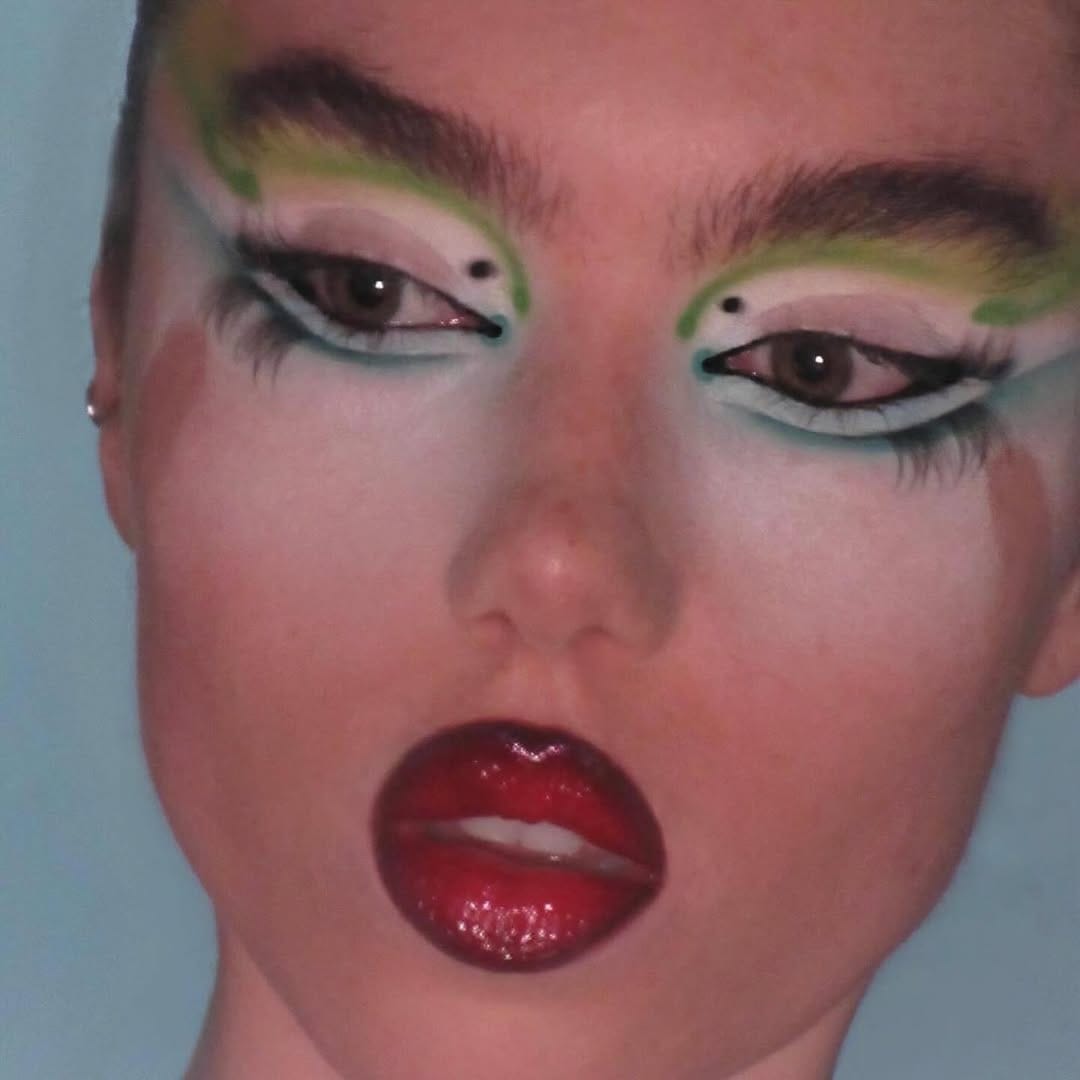 Post 2 by Lilli Kelly on Instagram (carousel)