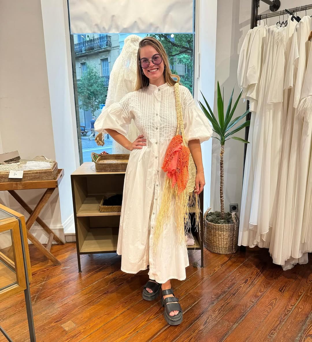Post 8 by Tienda de ropa de mujer 📍San Sebastián on Instagram (image)