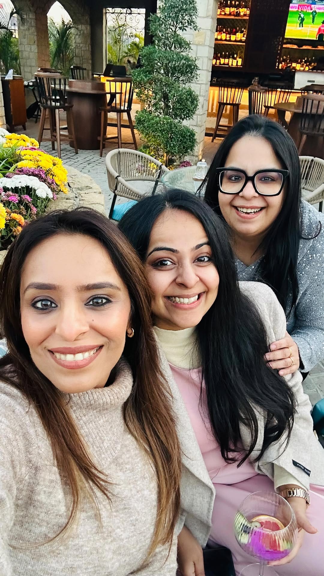 Post 5 by Kanika Nagpal on Instagram (video)