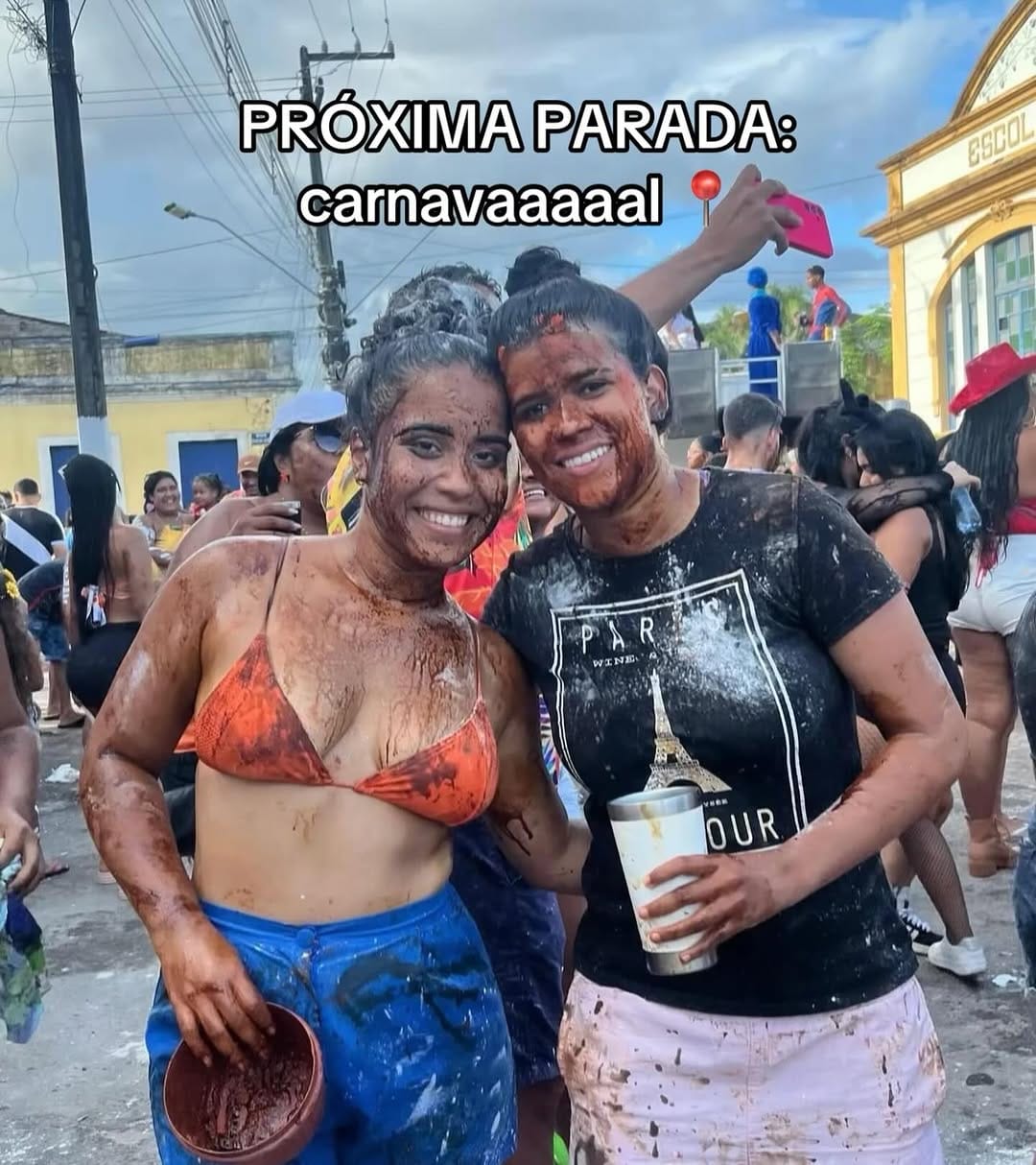 Post 3 by Lívia Vitória on Instagram (image)
