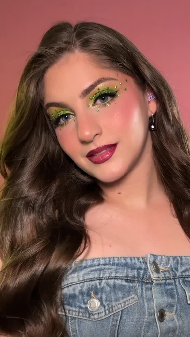 Post 1 by Nur Fakih | MUA on Instagram (video)