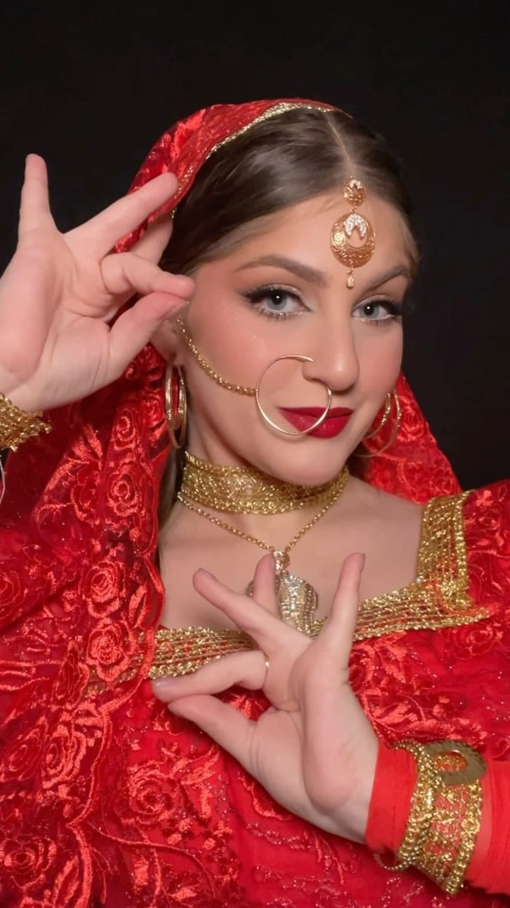 Post 4 by Nur Fakih | MUA on Instagram (video)