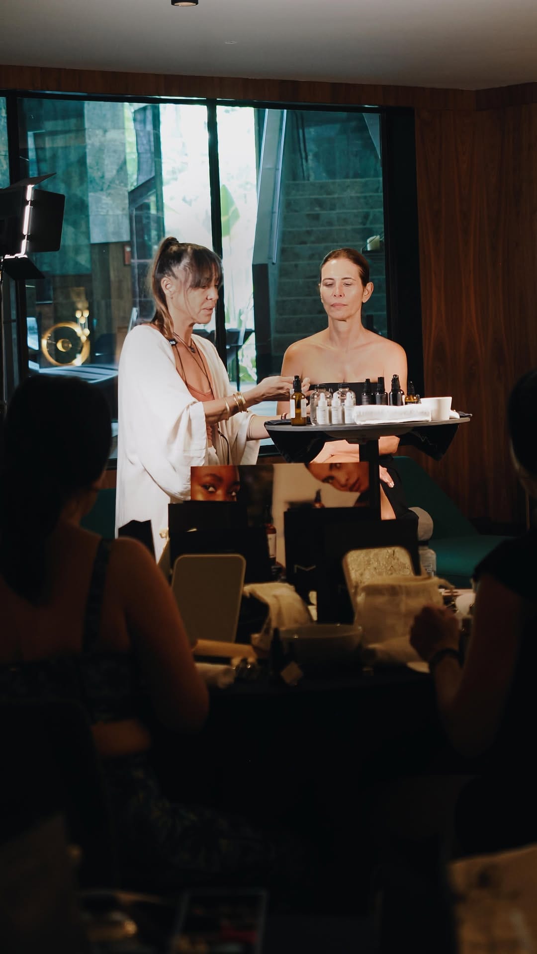 Post 6 by Maite Tuset on Instagram (video)