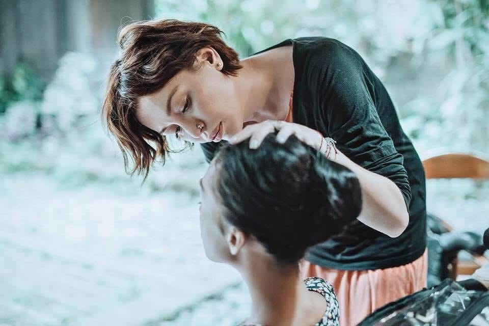 Post 1 by MAKE UP ARTIST on Instagram (image)