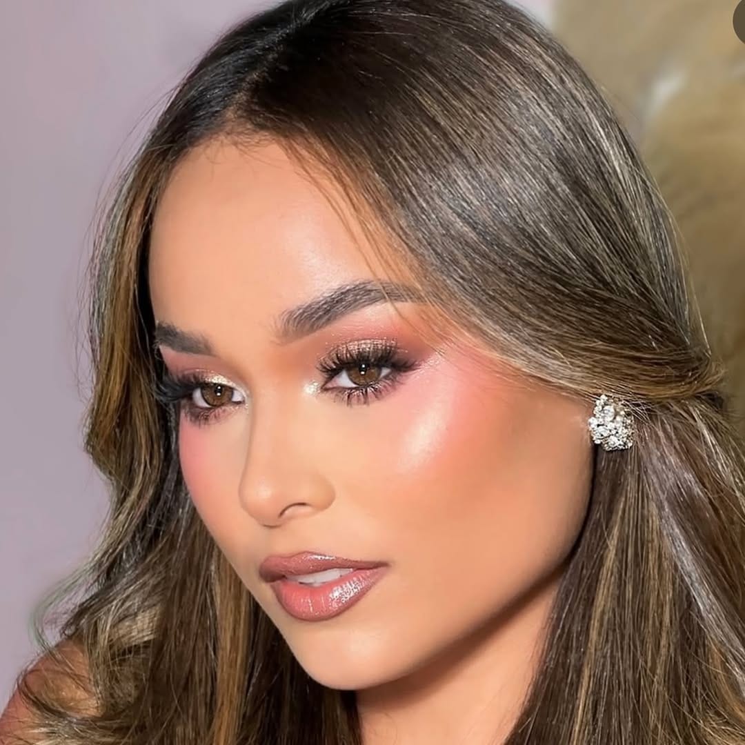 Post 5 by Jennifer Garcia - Maquilladora Valencia on Instagram (carousel)