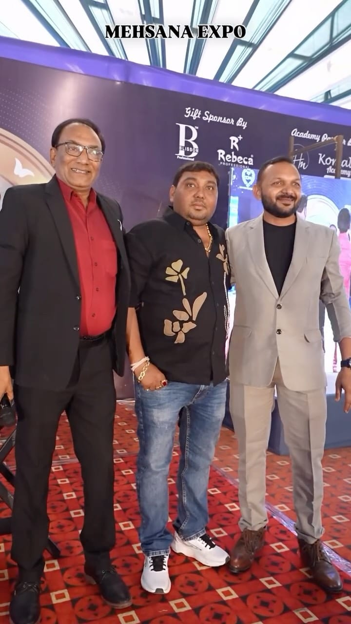 Post 7 by Ketan Destiny Makeup 🇮🇳 on Instagram (video)
